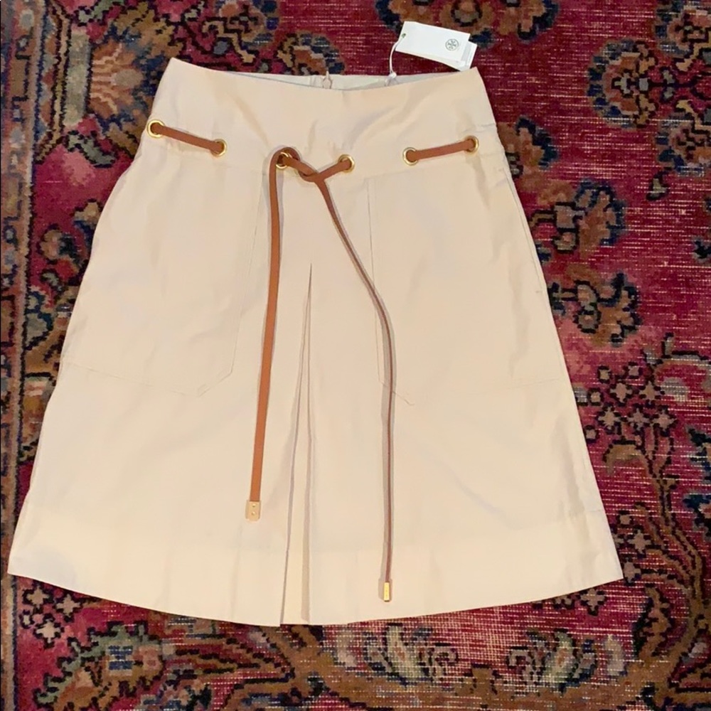 Adorable Tory Burch Belted Cotton Skirt